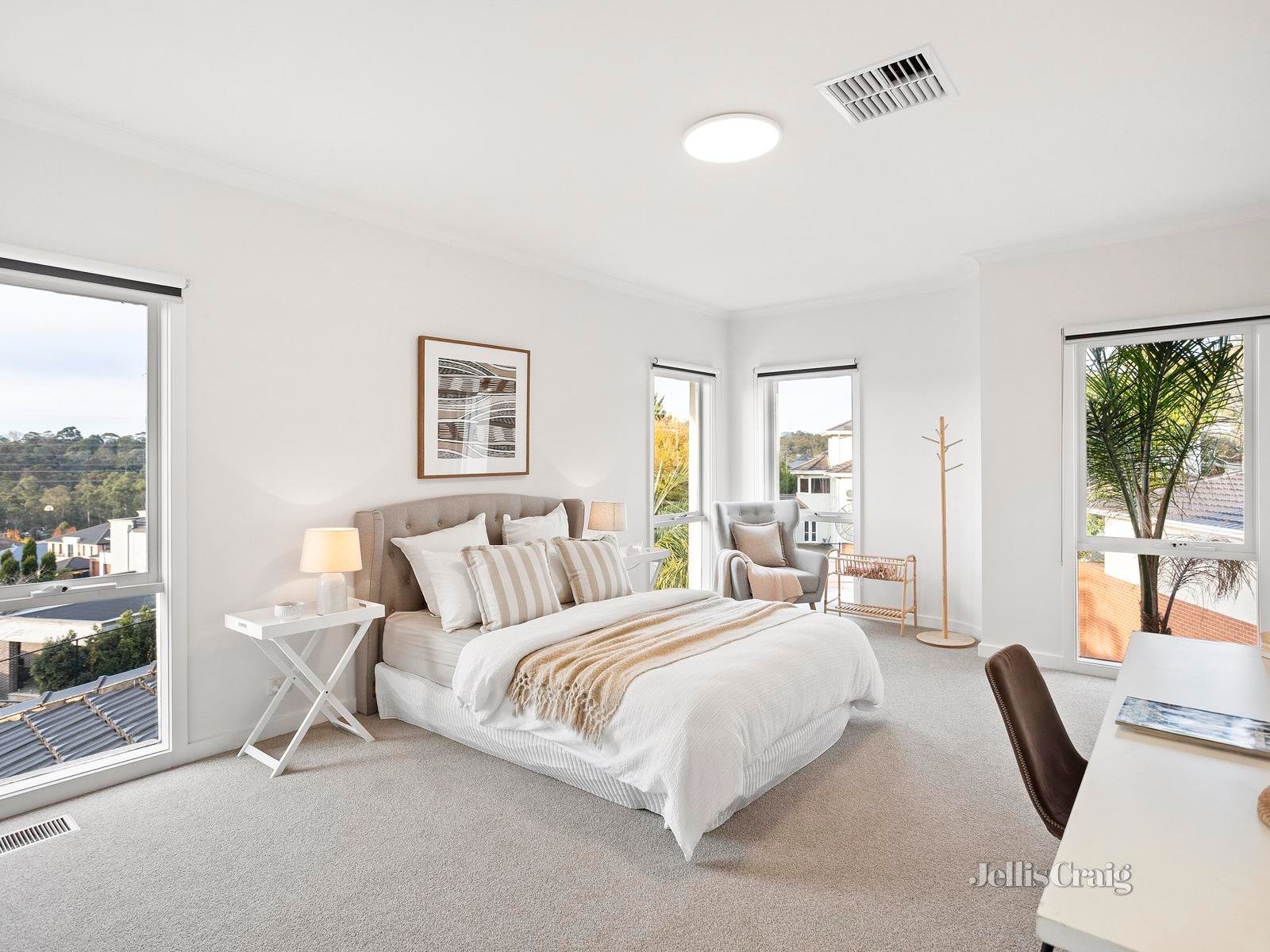 76 Deep Creek Drive, Doncaster East image 18