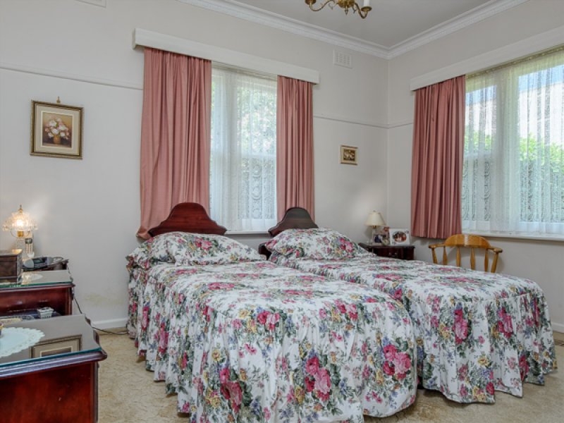 76 Dunloe Ave, Mont Albert North image 7