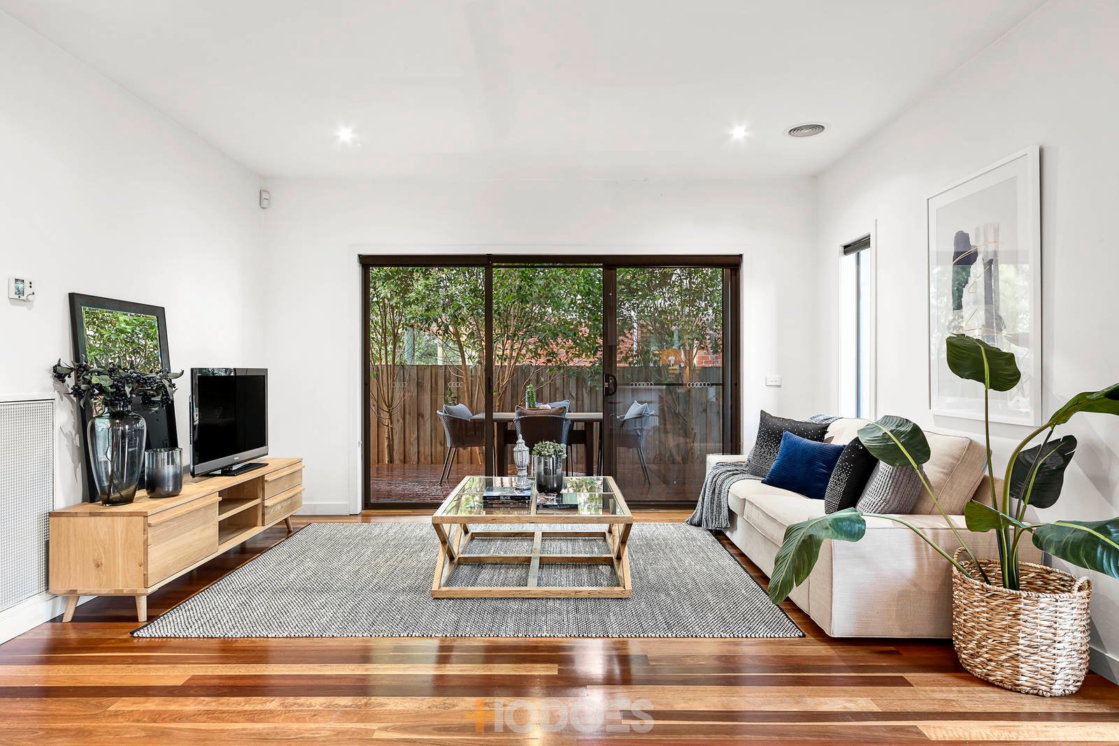 76 Earlsfield Road Hampton
