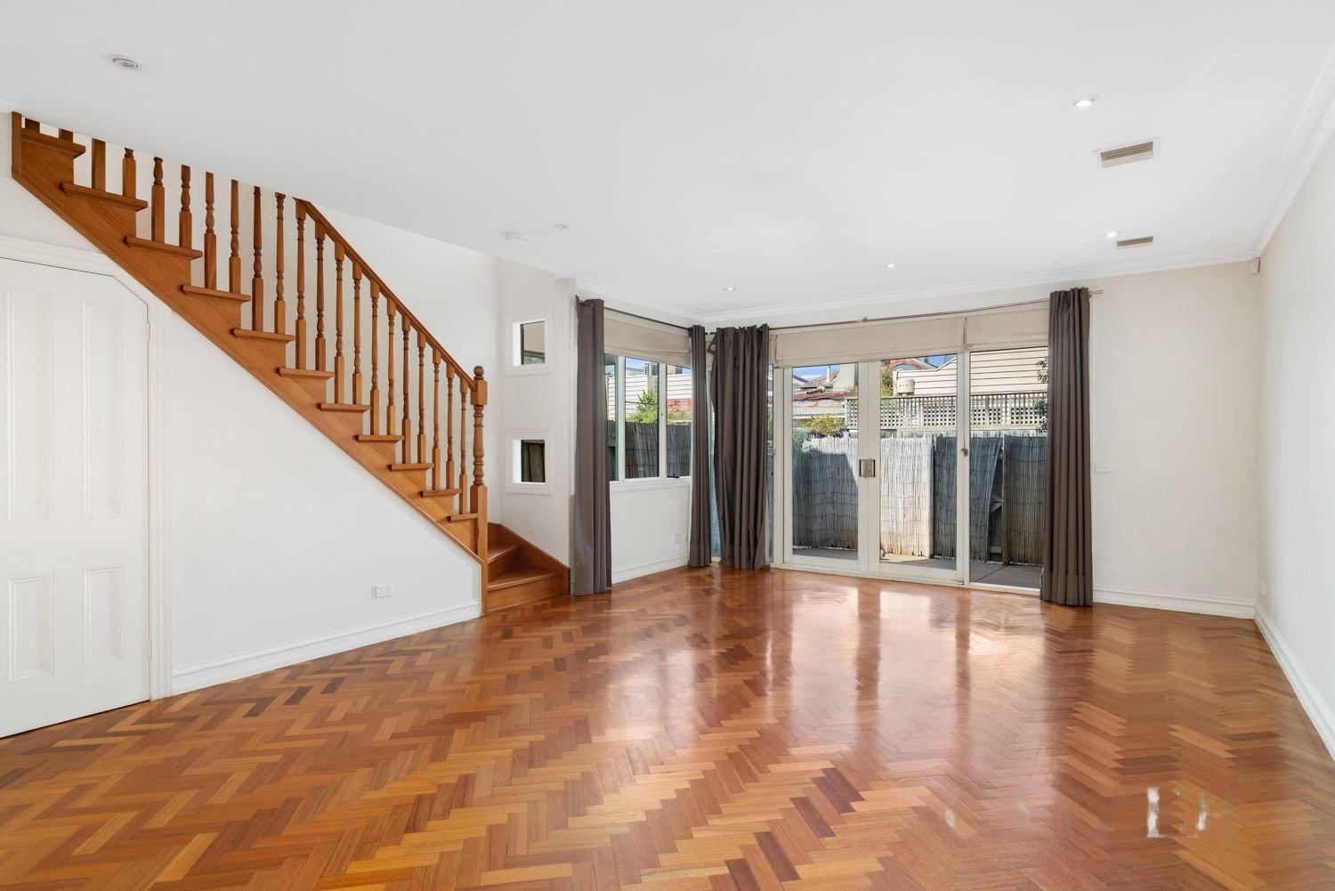 76 Hambleton Street, Middle Park image 3