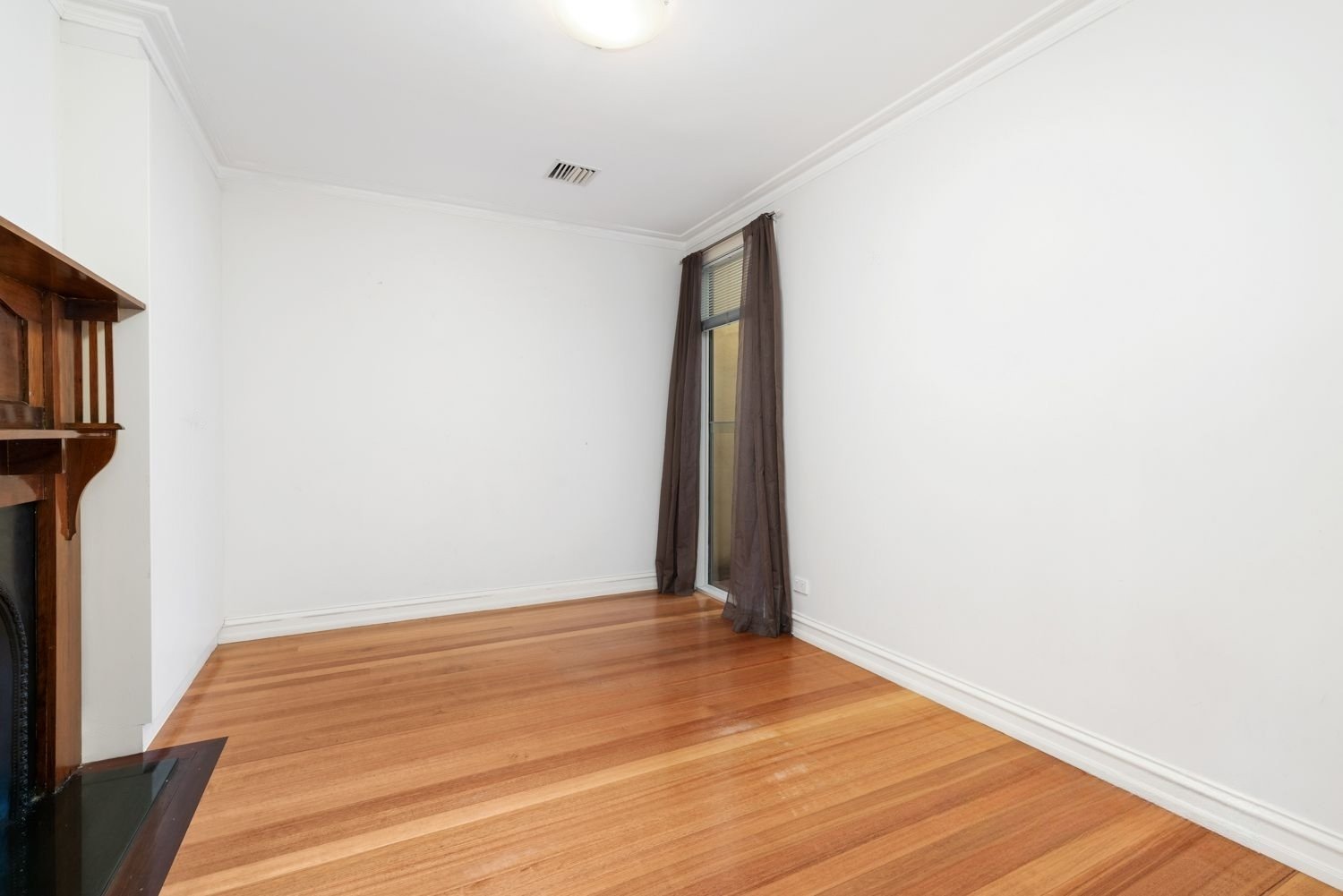 76 Hambleton Street, Middle Park image 5
