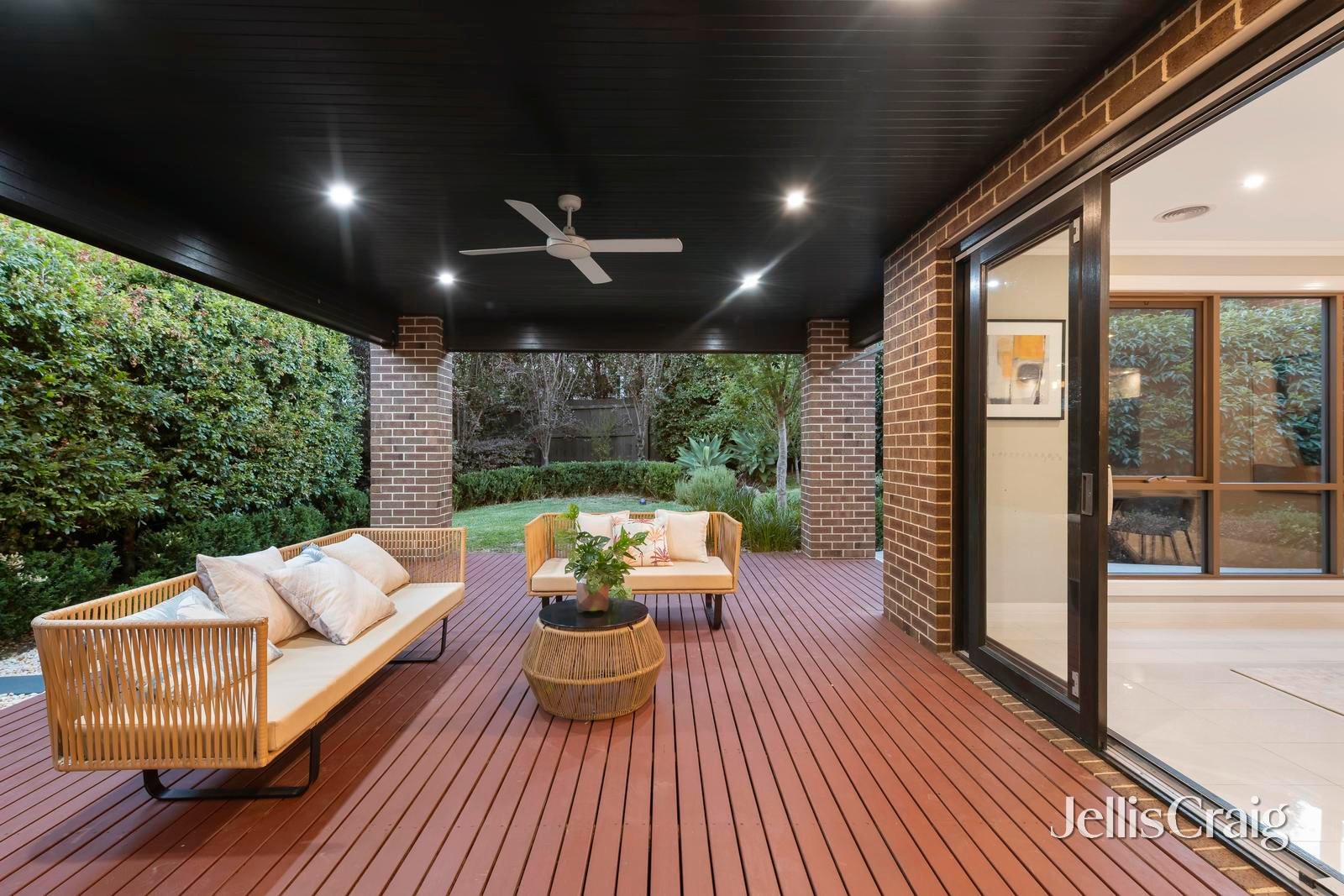 76 Harp Road, Kew image 10