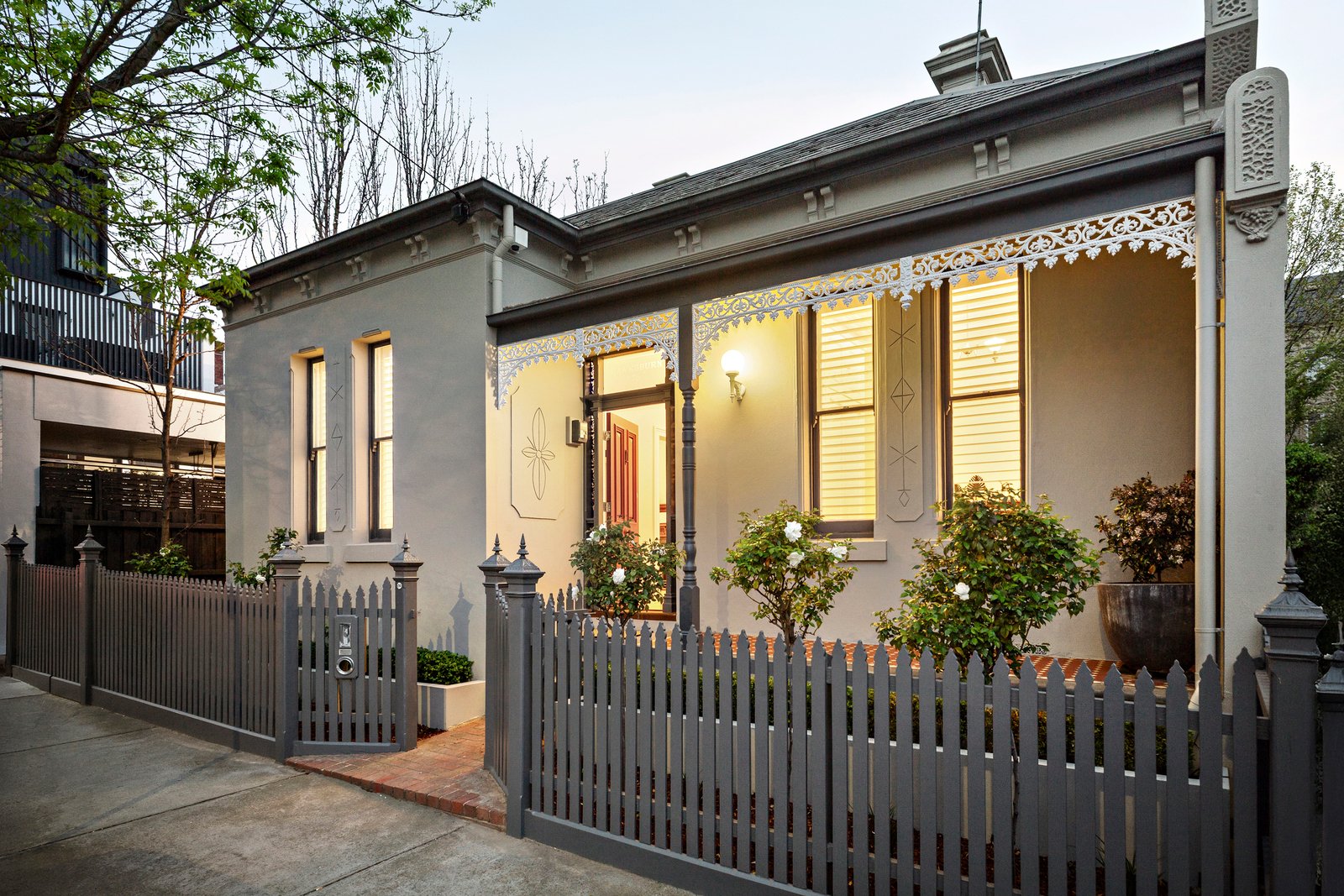 76 Hawksburn Road