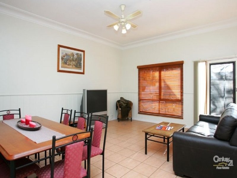 76 Hobson Street, Newport image 4