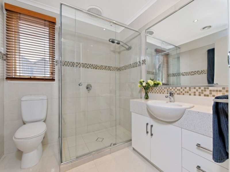 76 Landcox Street, Brighton East image 9