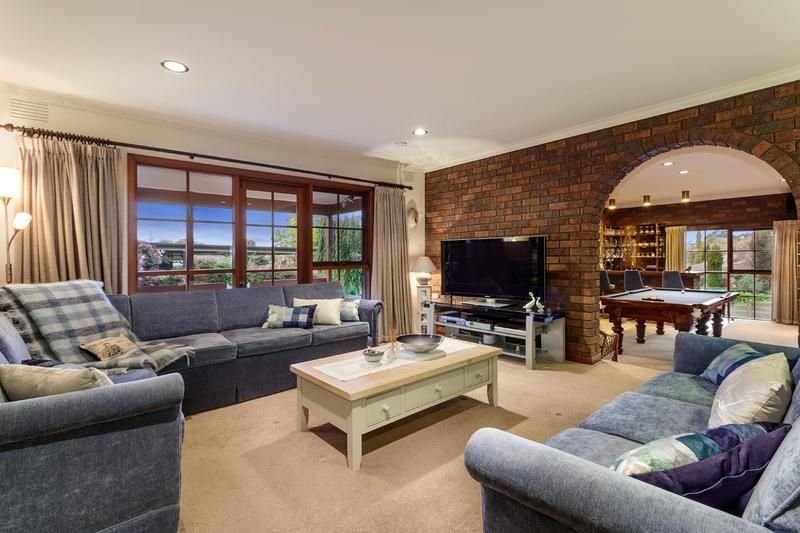 76 Landscape Drive, Doncaster East image 4