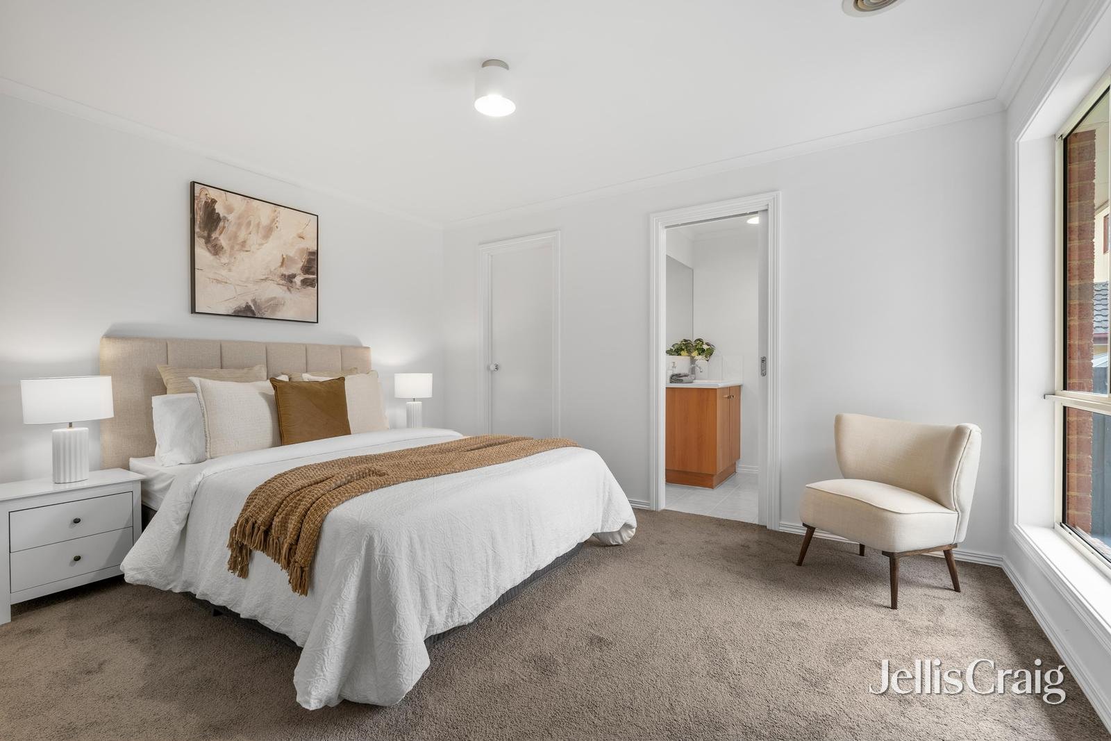 76 Larch Crescent, Mount Waverley image 7