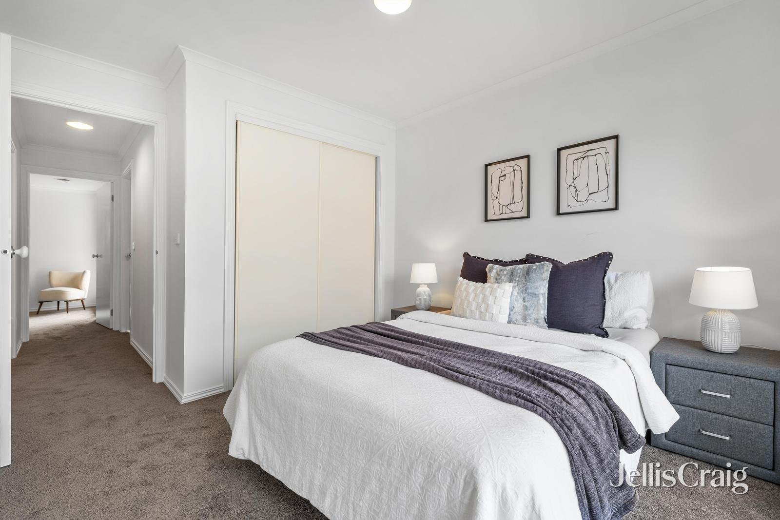 76 Larch Crescent, Mount Waverley image 11