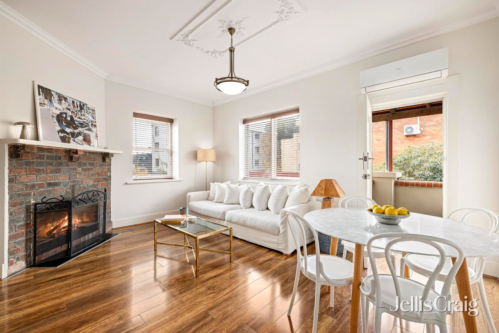 7/6 May Street, Elwood image 1