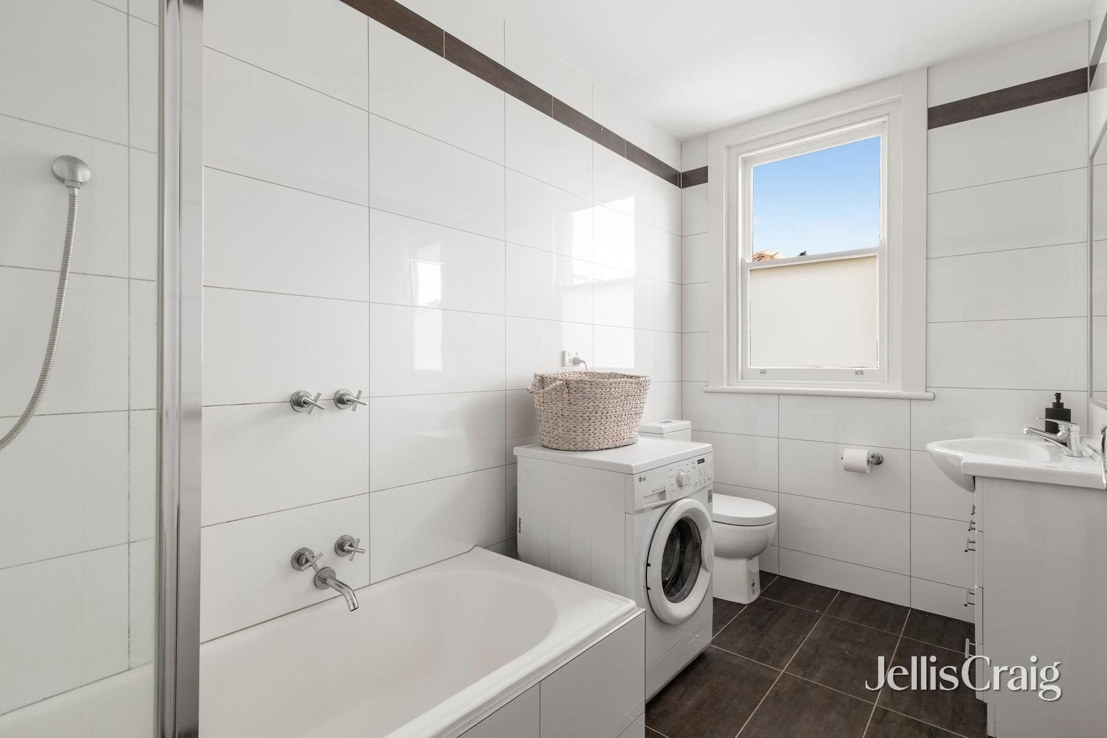 7/6 May Street, Elwood image 6