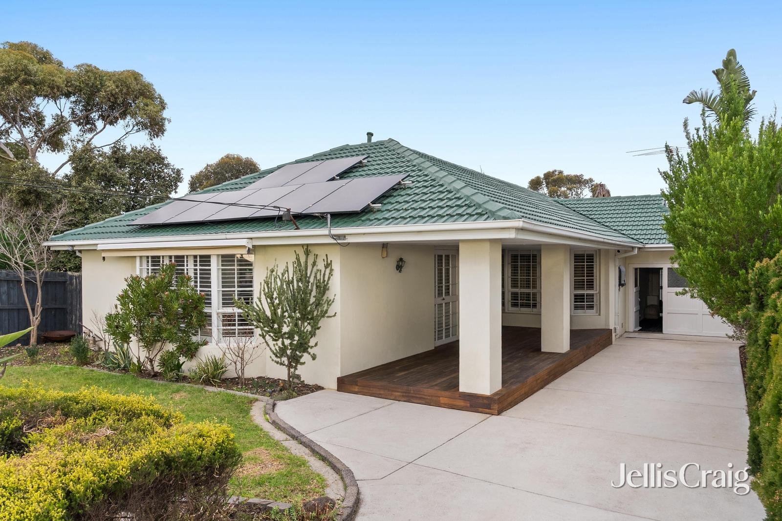 76 Millers Road, Seaholme image 1