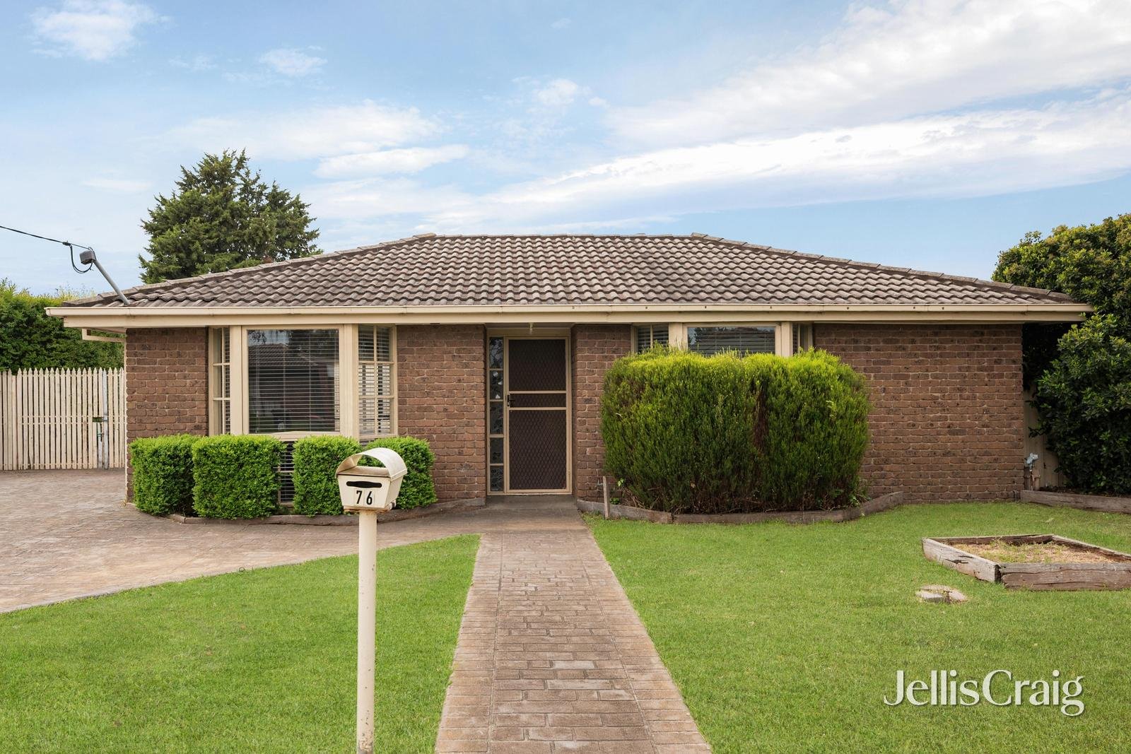 76 Mitford Crescent, Craigieburn image 1