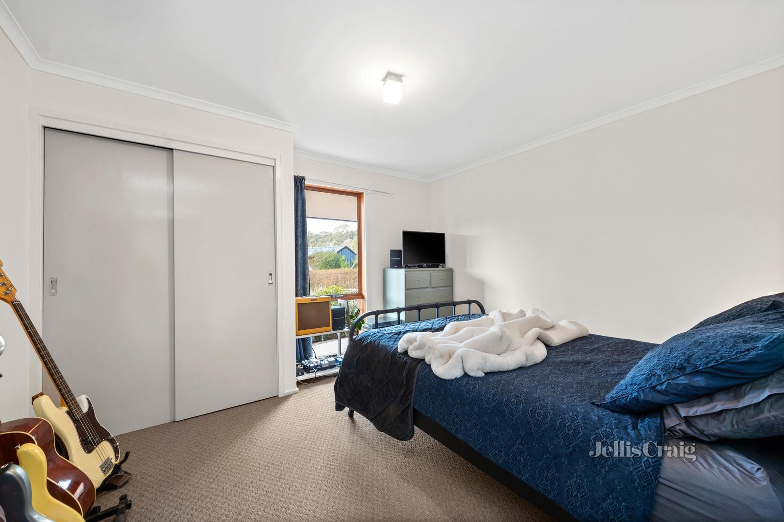 76 Moscript Street, Campbells Creek image 11