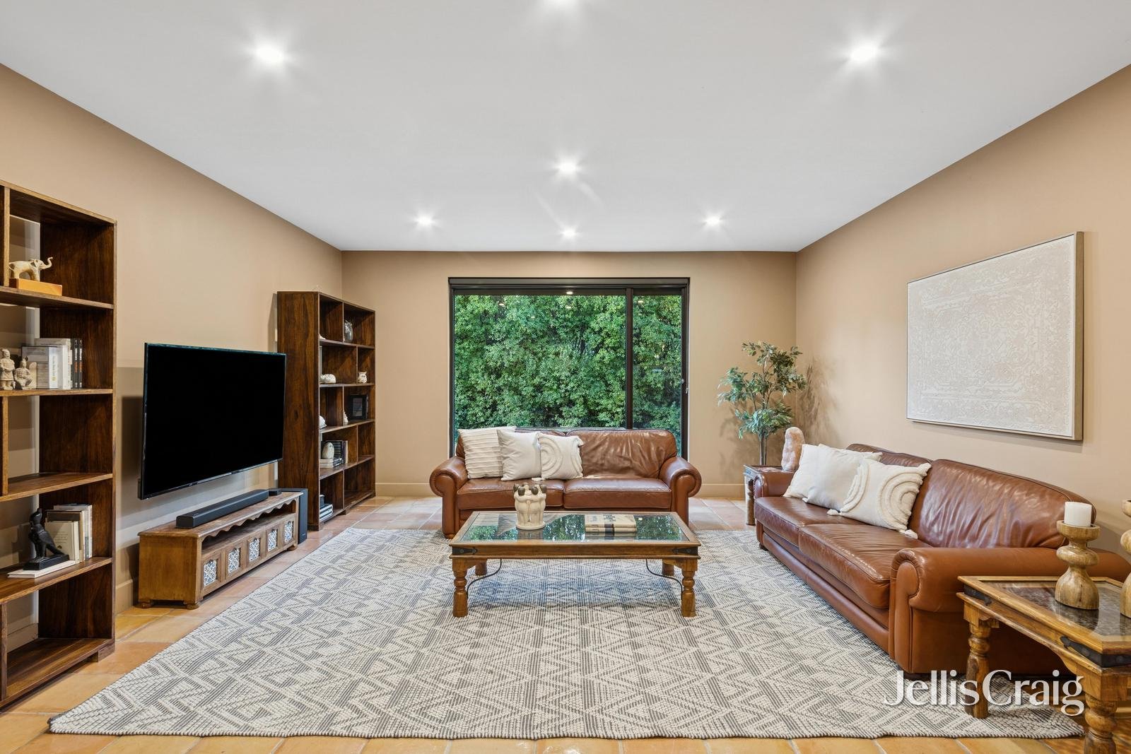 76 Old Warrandyte Road, Donvale image 3