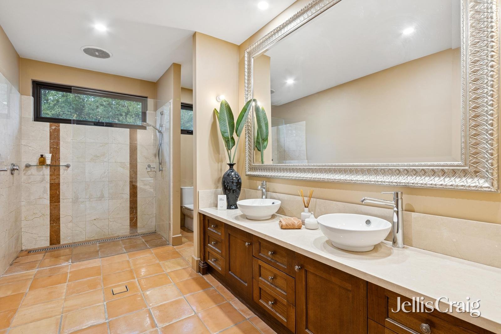 76 Old Warrandyte Road, Donvale image 11