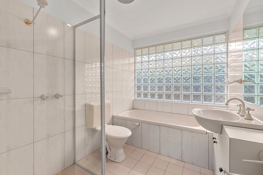 76 Polaris Drive, Doncaster East image 4