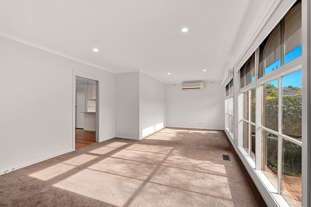 76 Polaris Drive, Doncaster East image 3