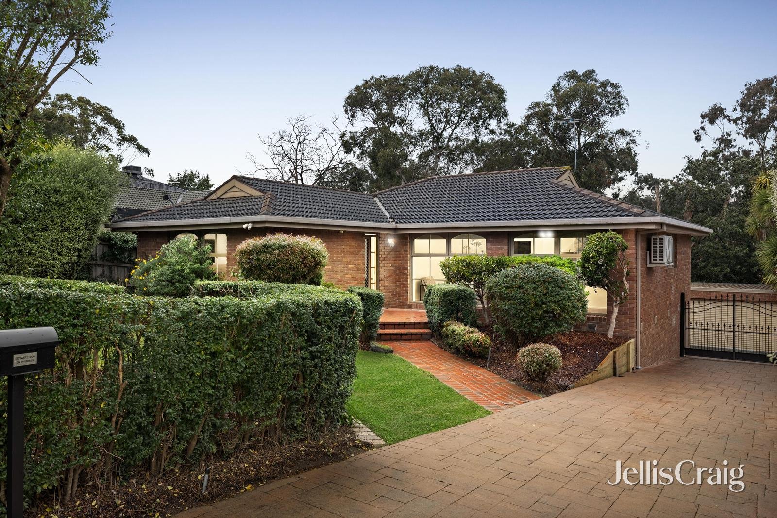 76 Polaris Drive, Doncaster&nbsp;East image 1