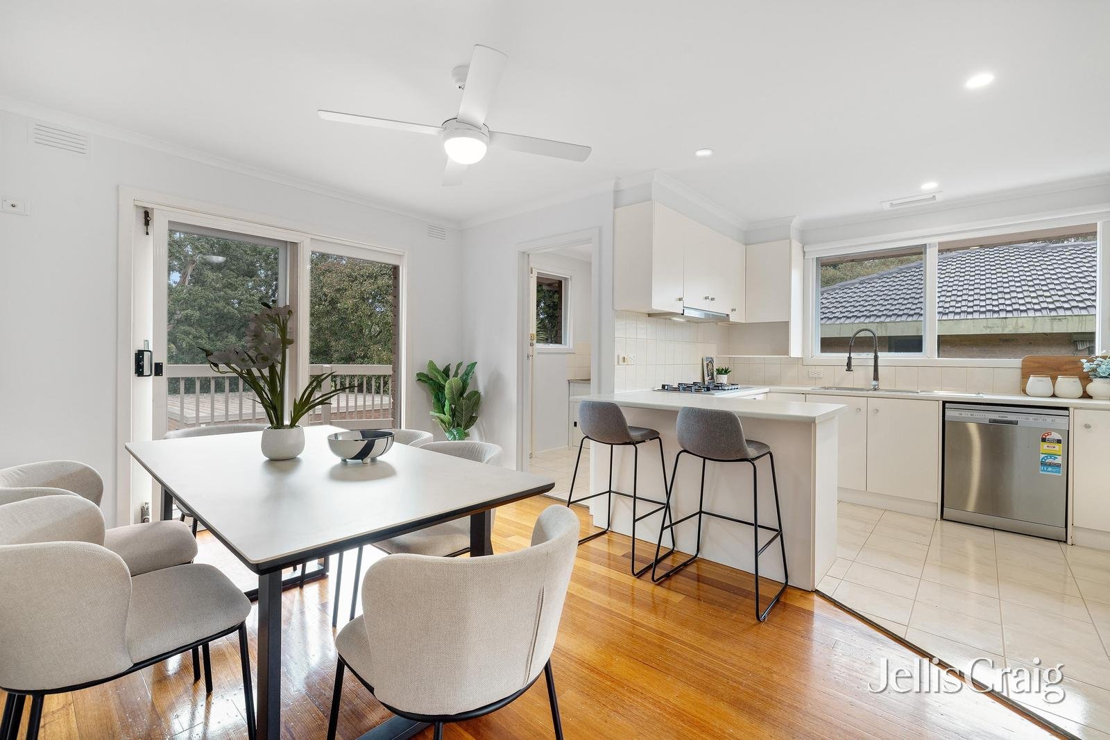 76 Polaris Drive, Doncaster&nbsp;East image 3