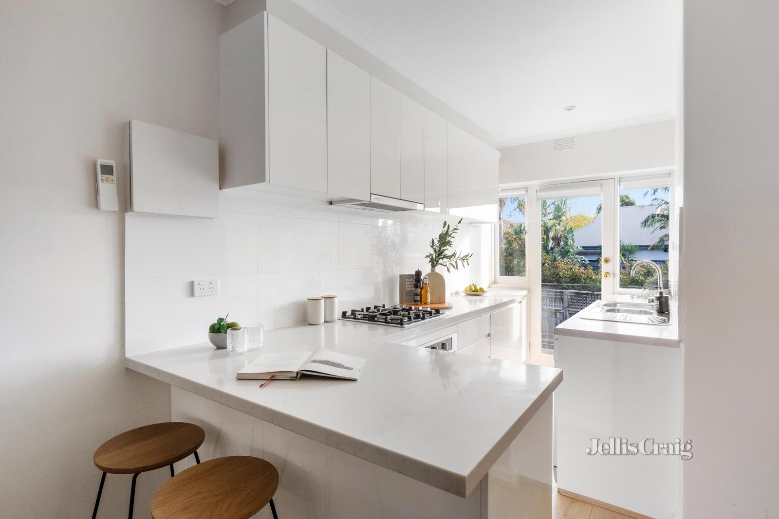 7/6 St James Road, Armadale image 3