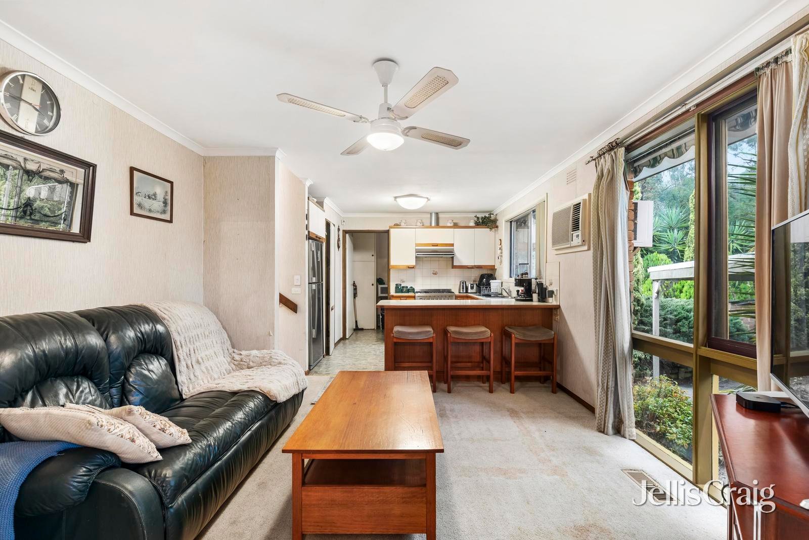 76 Talbot Road, Mount&nbsp;Waverley image 6