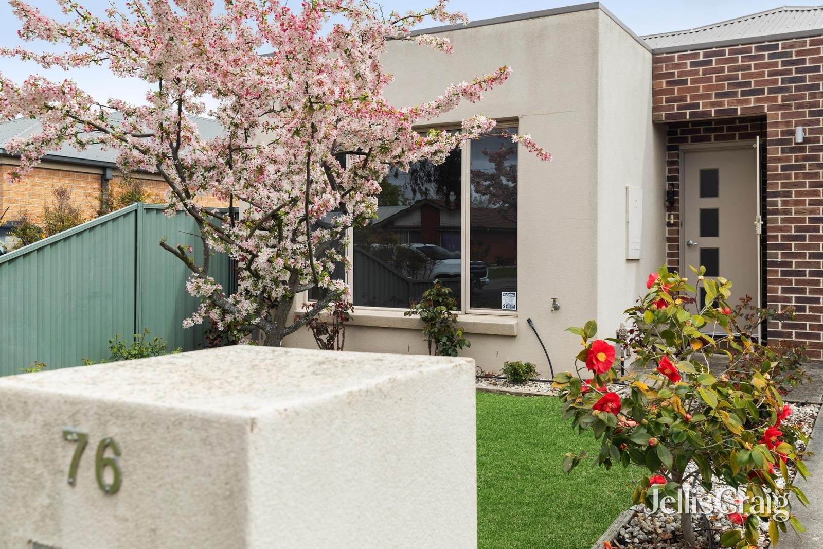 76 Vale Street, Alfredton image 2
