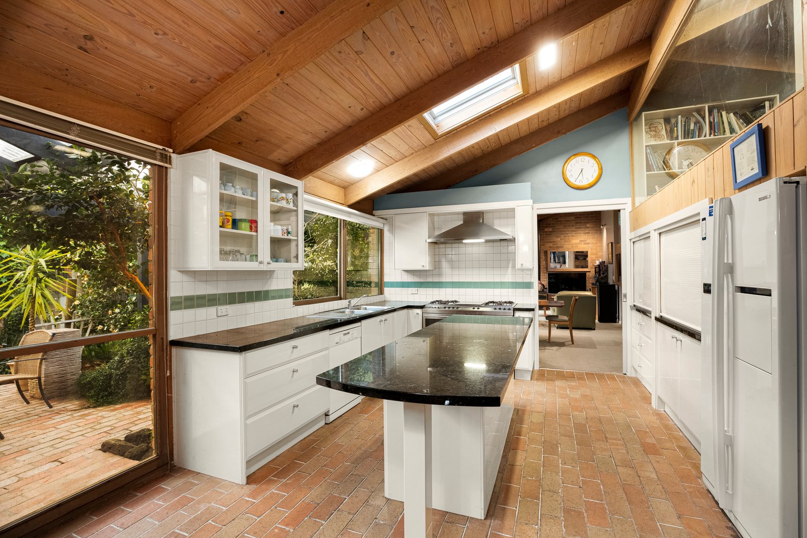 Property Gallery Thumbnail 4