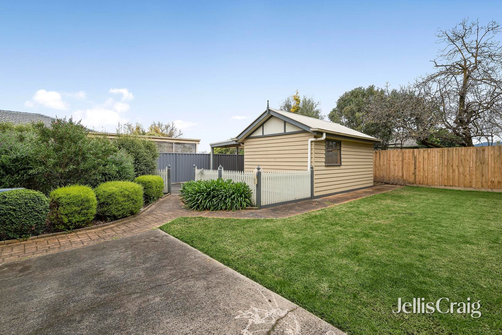 76 Woodville Road, Mooroolbark image 19