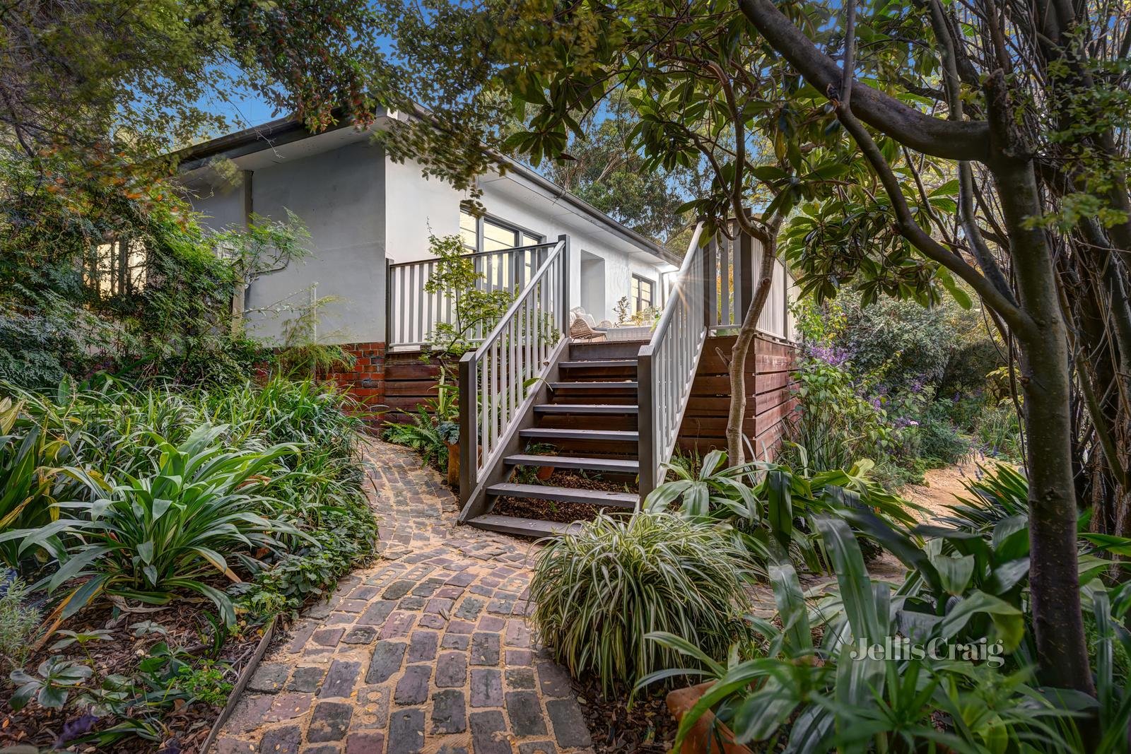76 Yarra Street, Warrandyte image 9