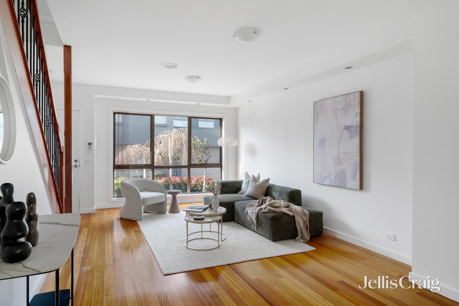 7/60 Sweyn Street, Balwyn North image 3