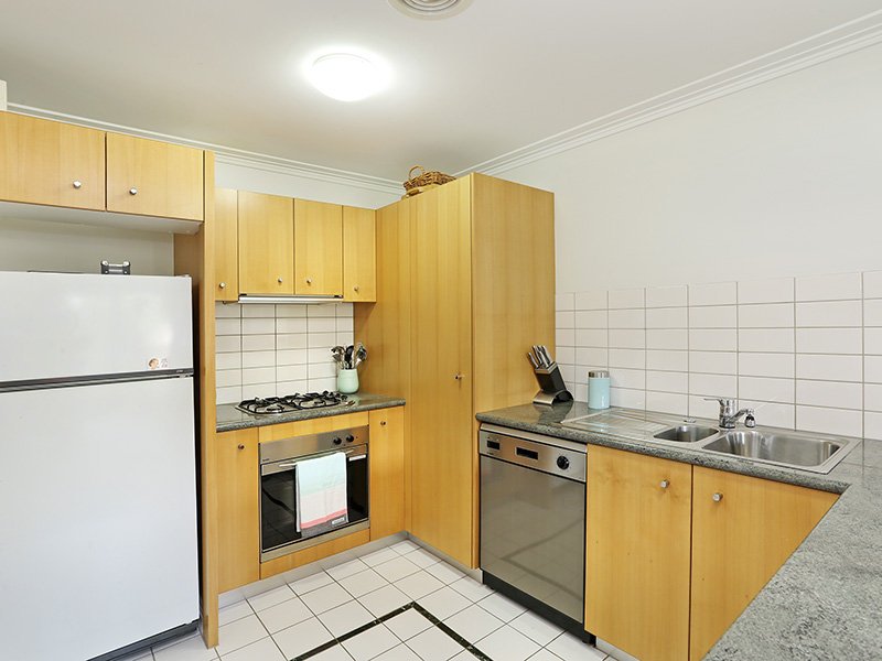 7/61 Brougham Street, Geelong image 4
