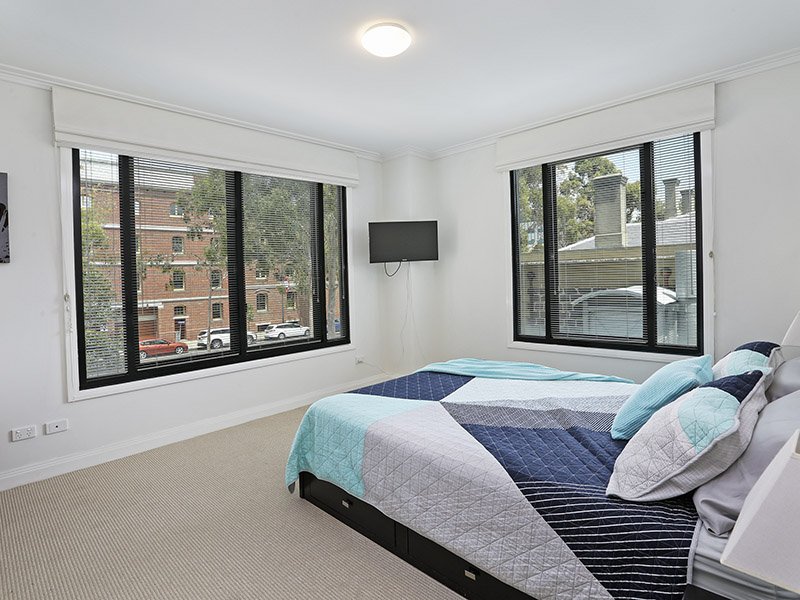 7/61 Brougham Street, Geelong image 5