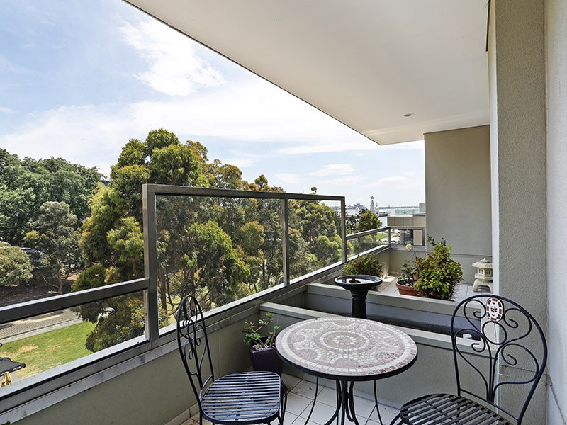 7/61 Brougham Street, Geelong image 8