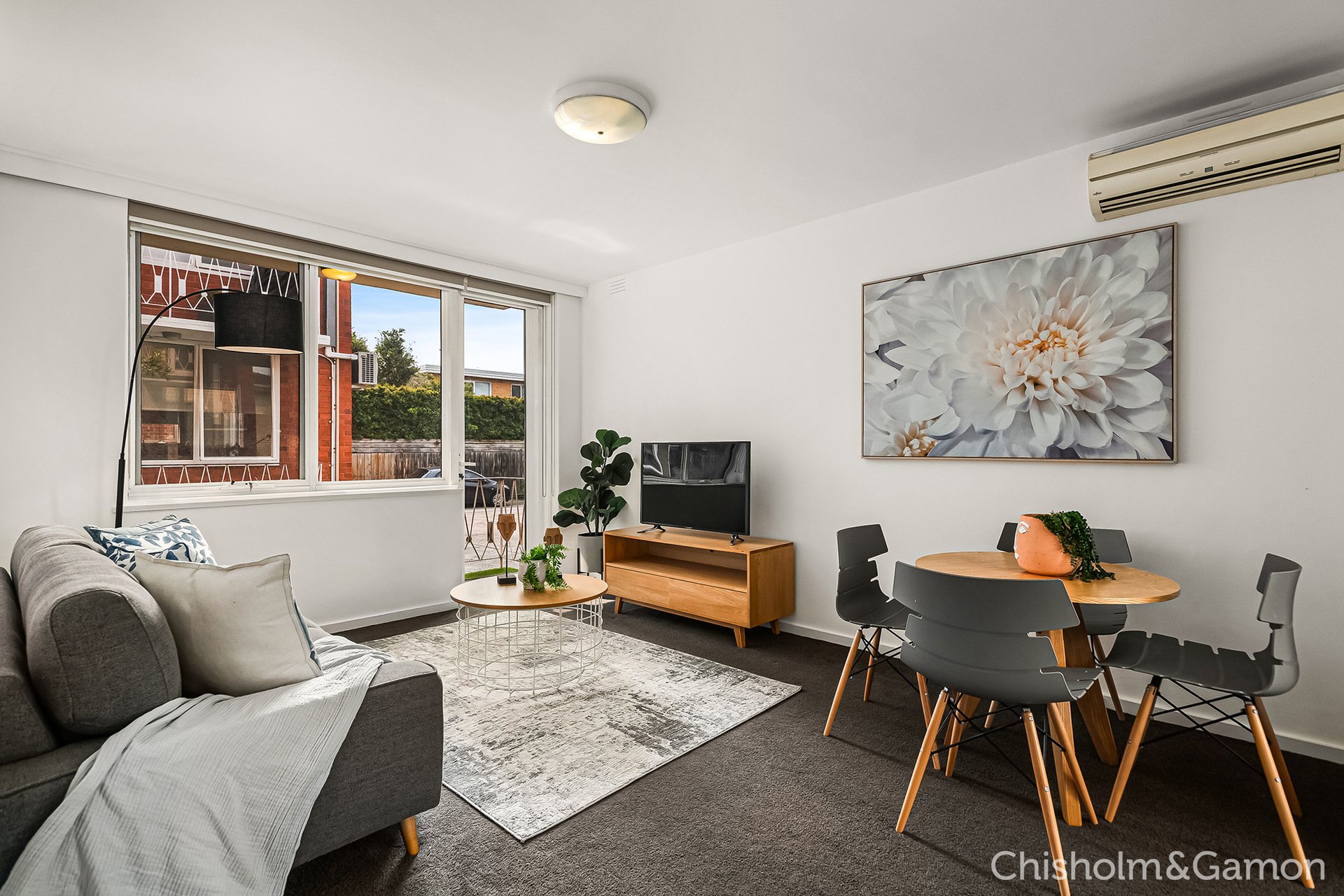 7/61 Ormond Road, Elwood image 1