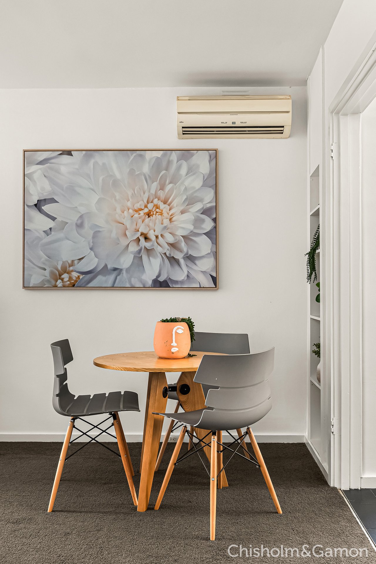 7/61 Ormond Road, Elwood image 5