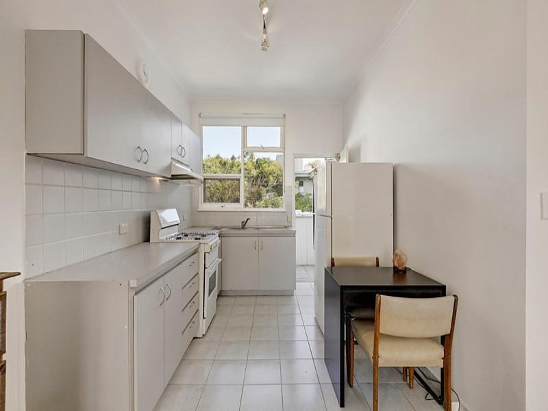 7/614 Inkerman Street, Caulfield North image 3