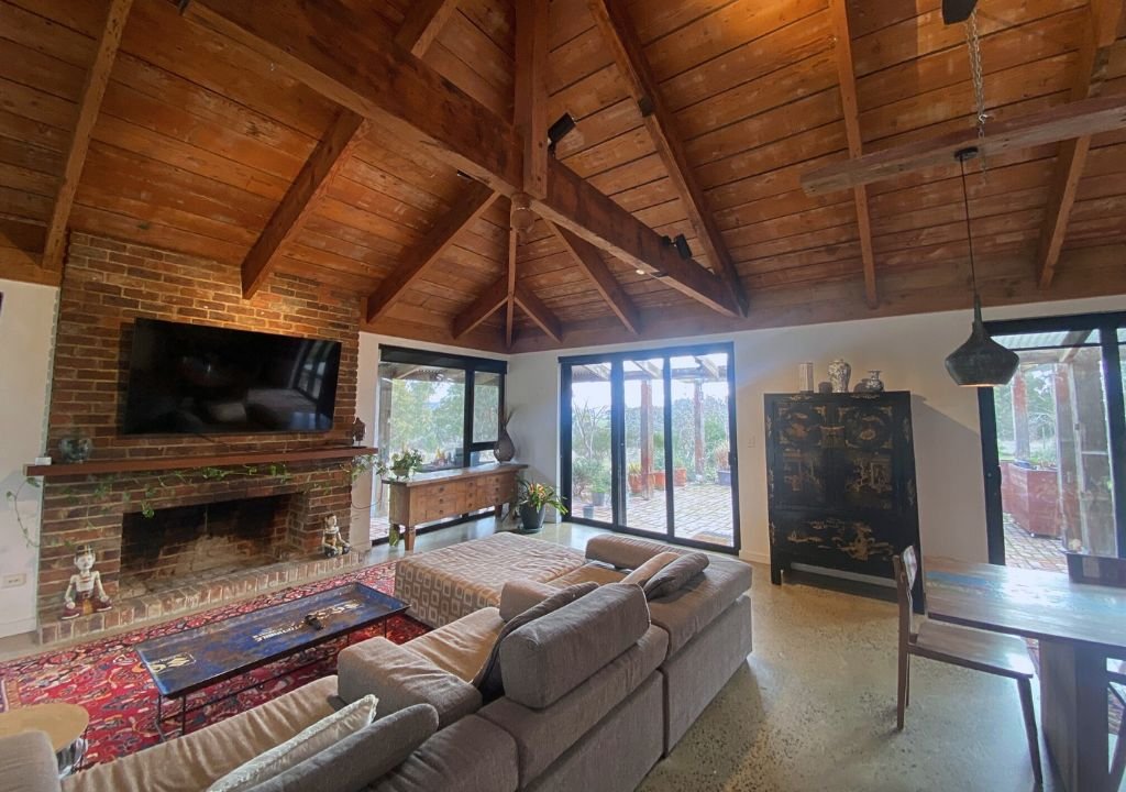 762 Pipers Creek Road, Pipers Creek image 2