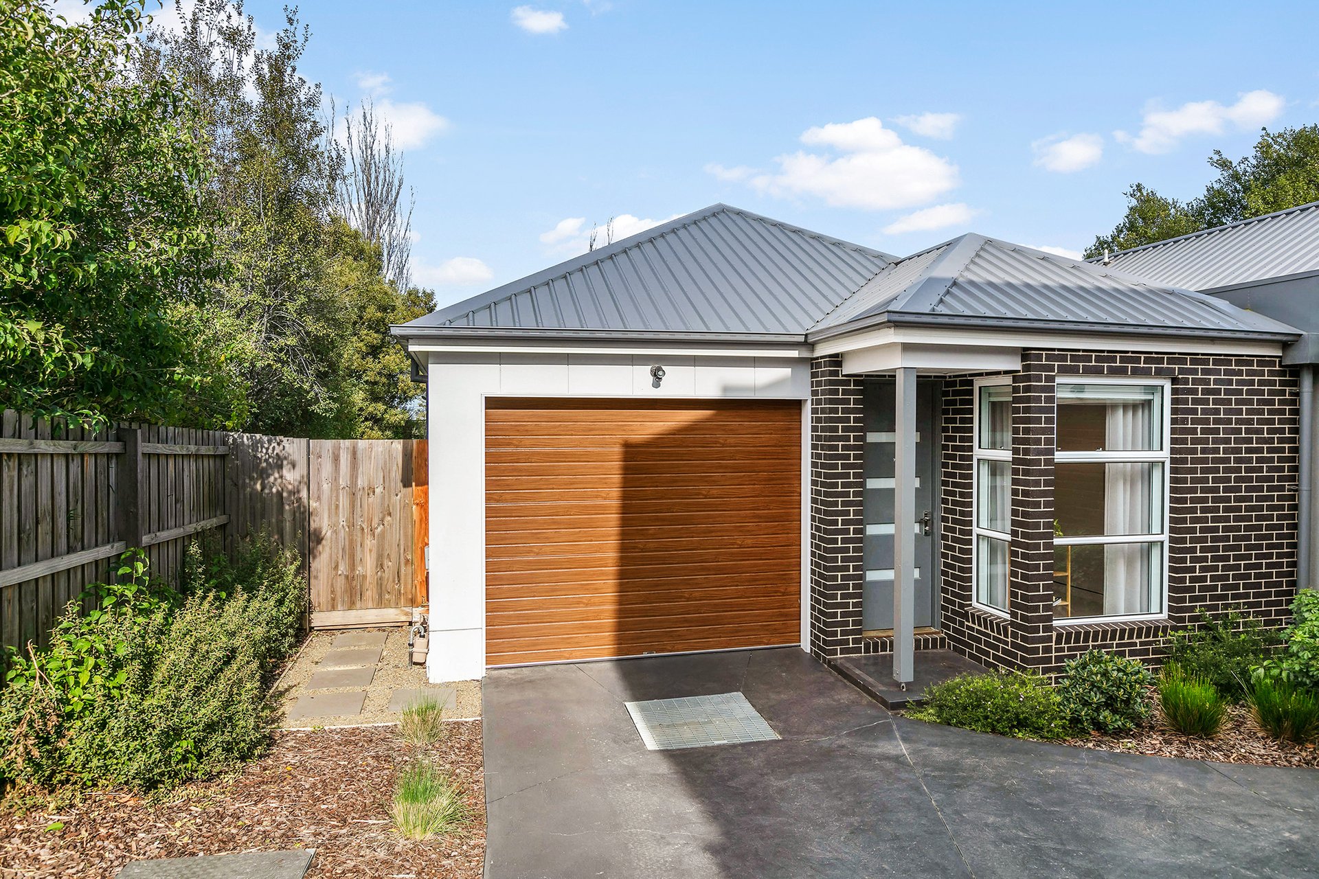 Property Gallery - Main Image