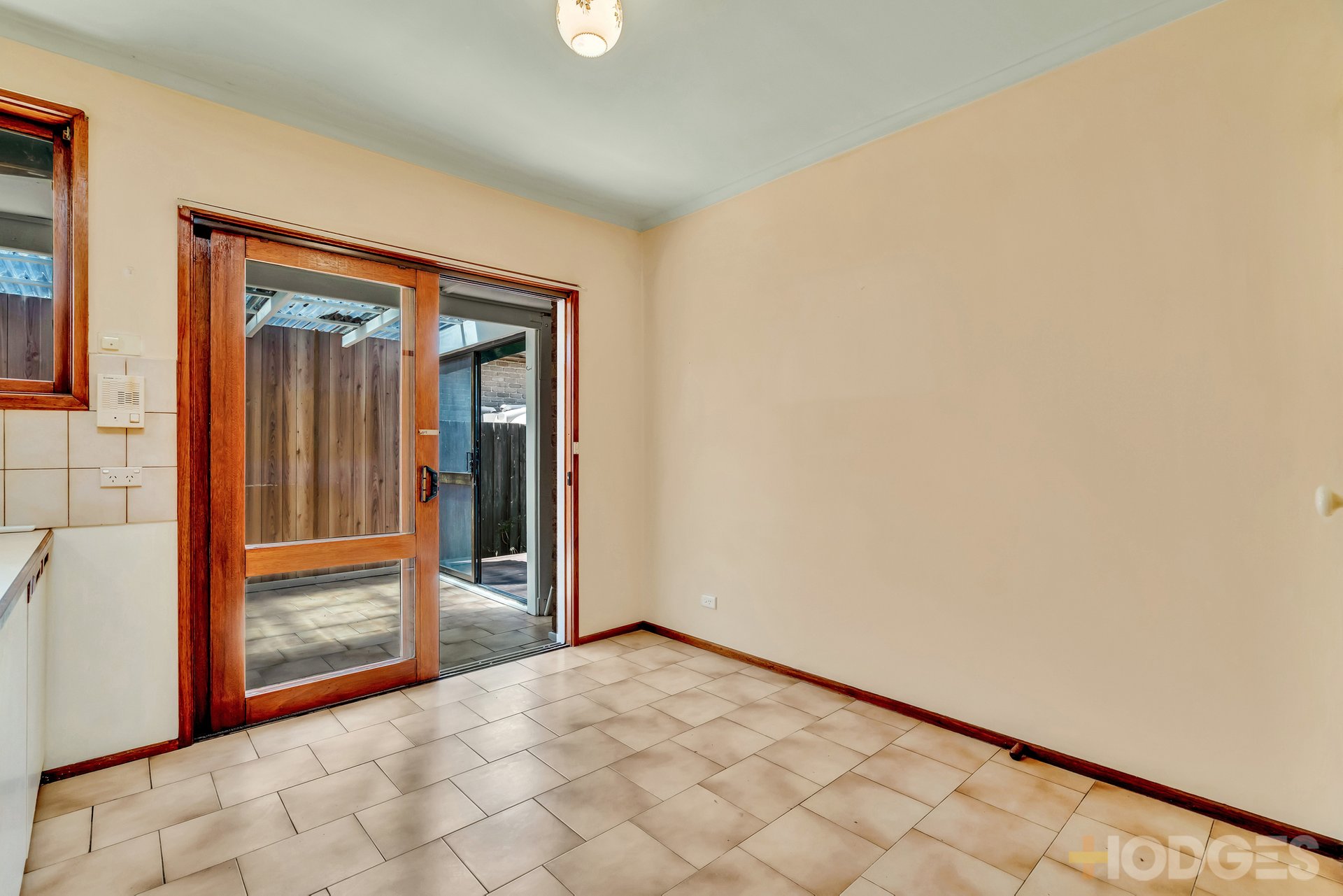 7 / 68-74 Farm Road Cheltenham