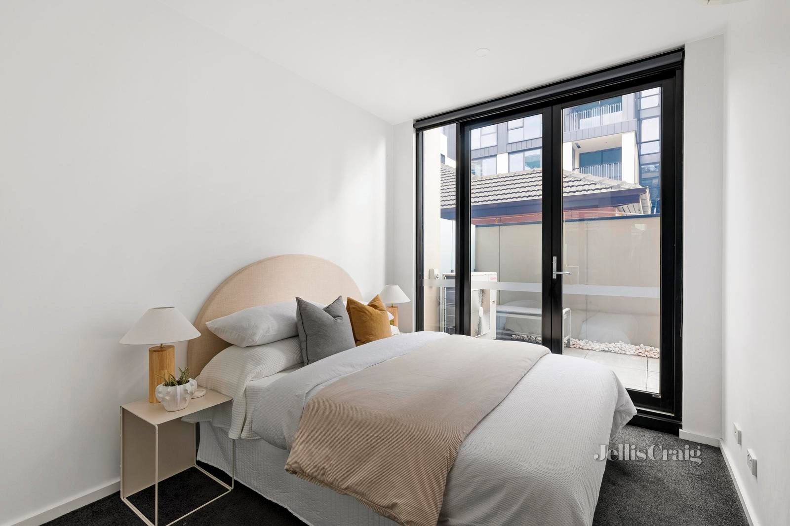 7/687 Glen Huntly Road, Caulfield image 8