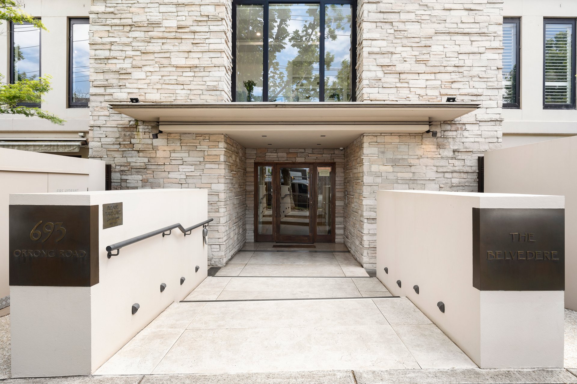 Property Gallery Thumbnail 12