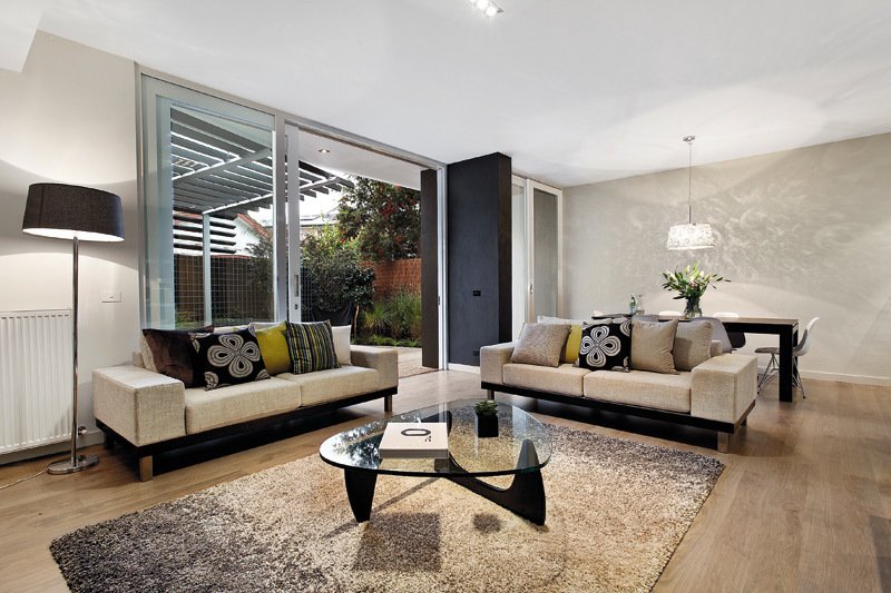 76A Spray Street, Elwood image 2