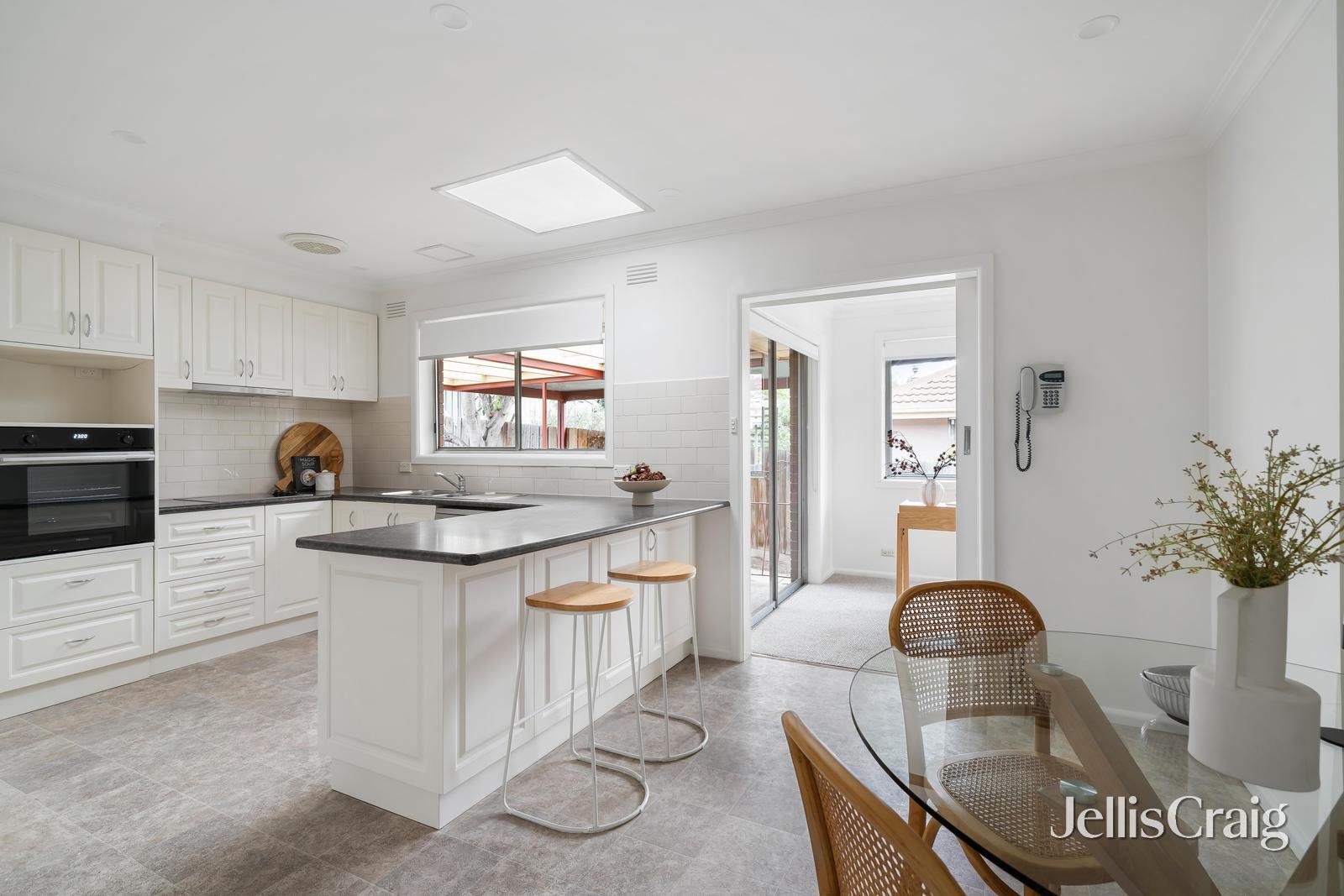 76B Para Road, Montmorency image 7