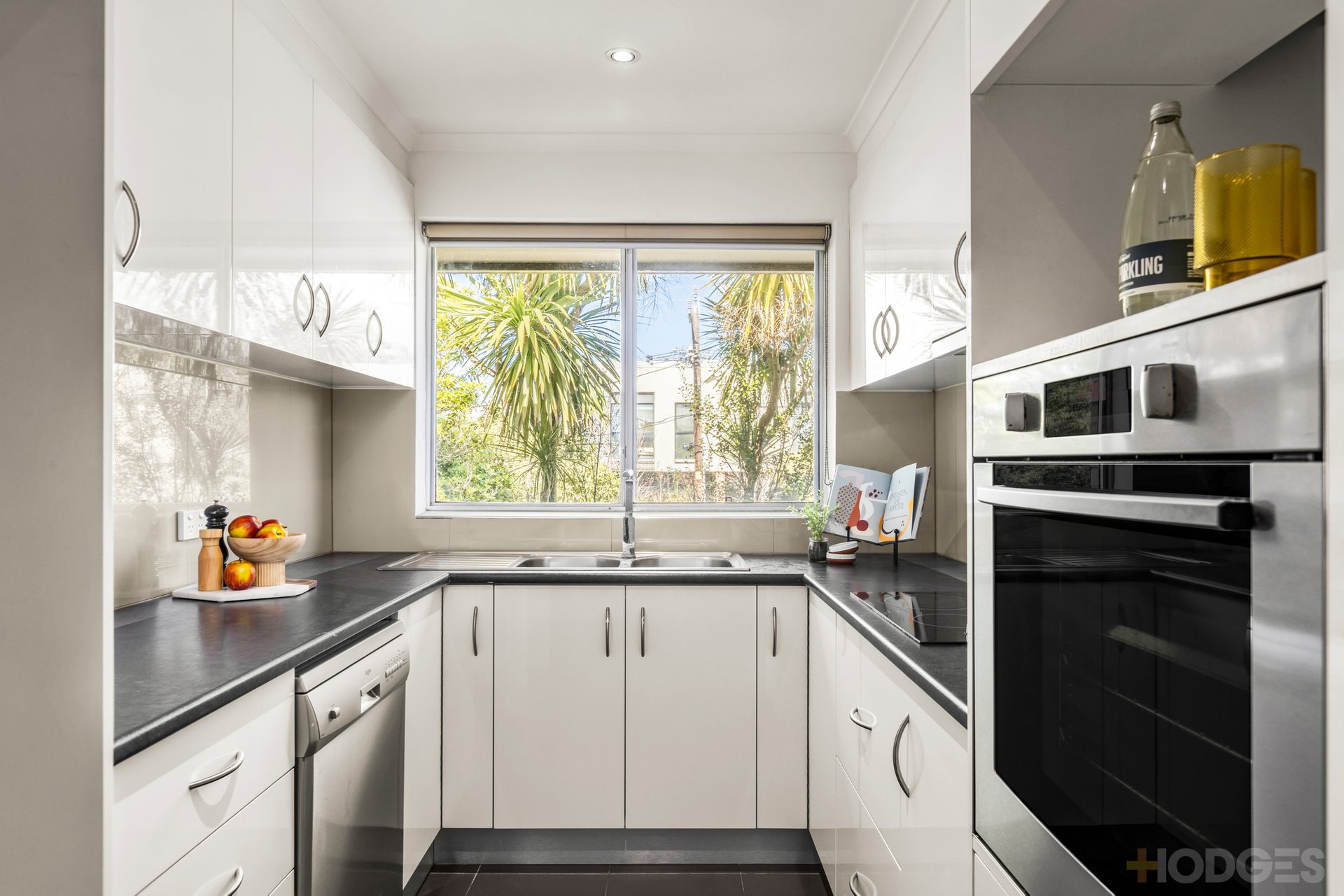 7 / 7-9 South Avenue Bentleigh