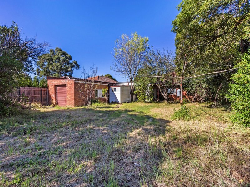 77 Albion Road, Box Hill image 2