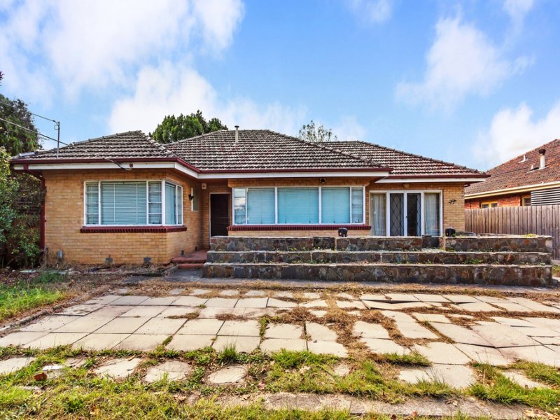 77 Albion Road, Box Hill image 3