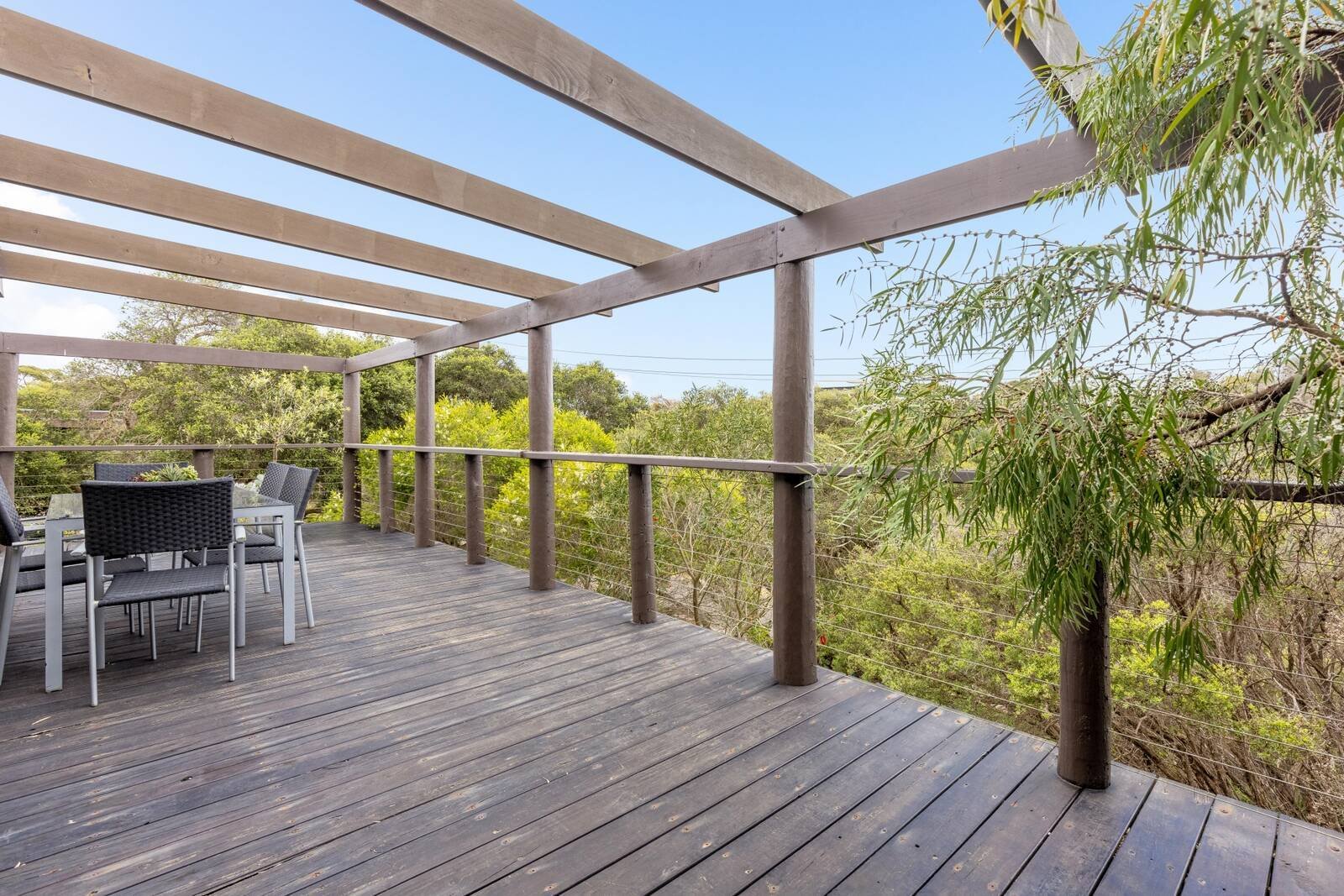 Property Gallery Thumbnail 12