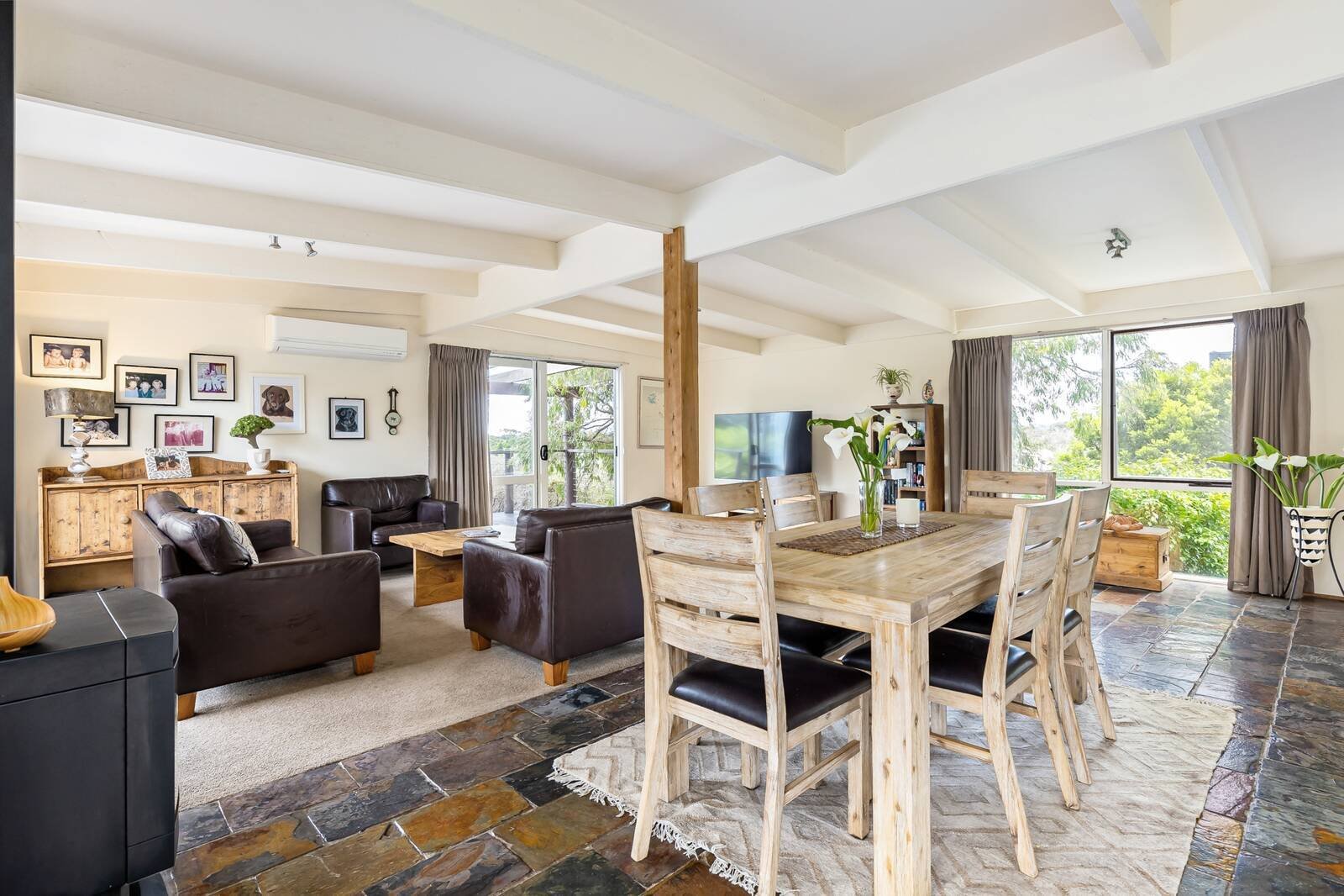 Property Gallery Thumbnail 16