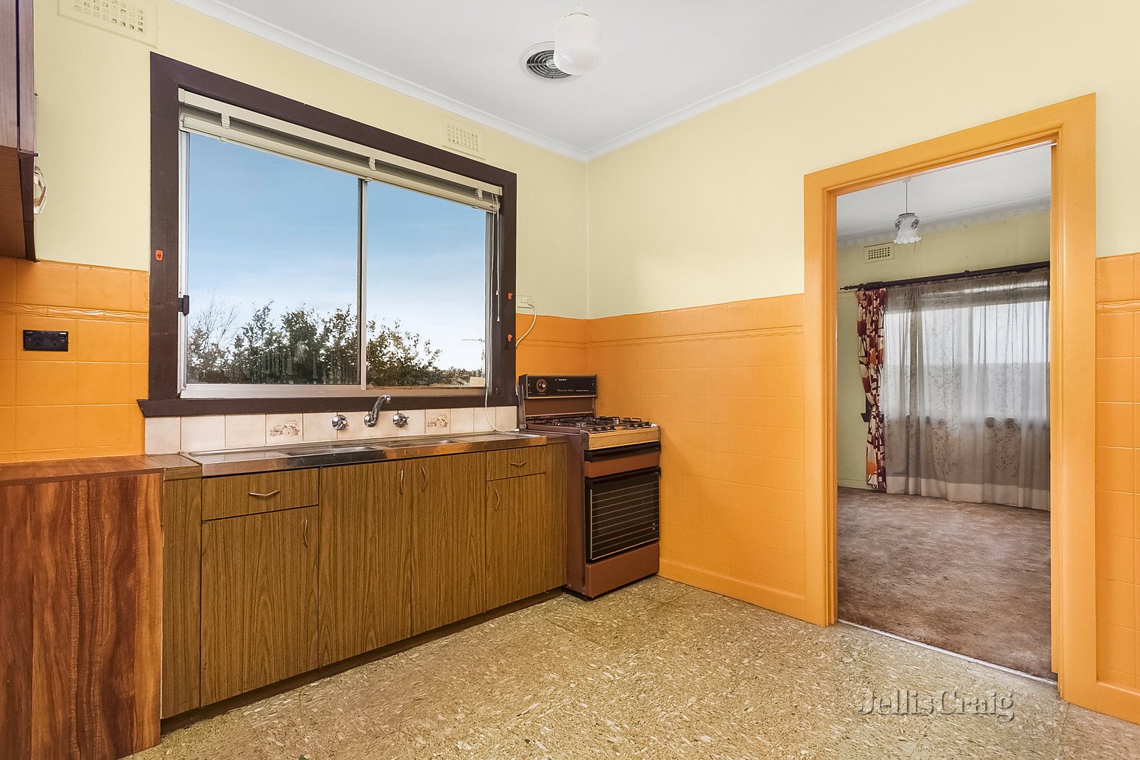 77 Bolingbroke Street, Pascoe Vale image 3