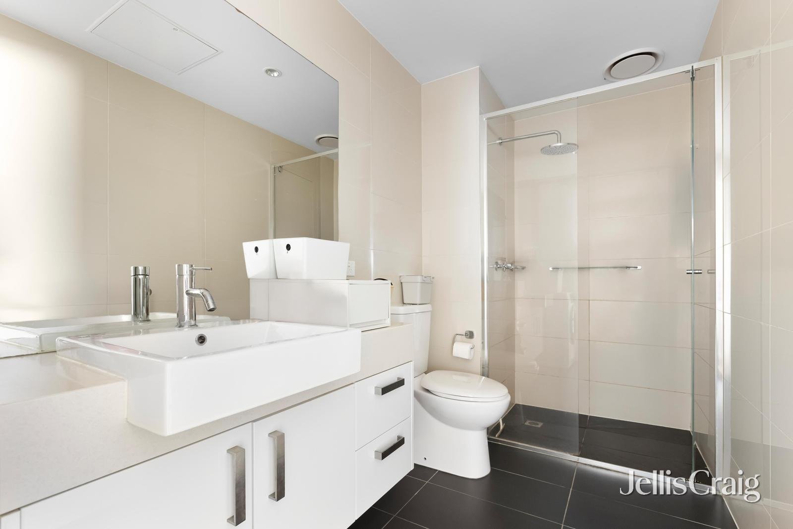 77 Cardigan Street, Carlton image 6